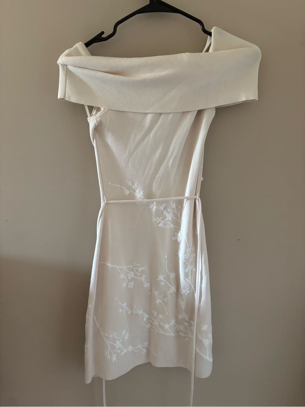 Meshki Off-Shoulder Embroidered White Floral Knit Mini Dress
